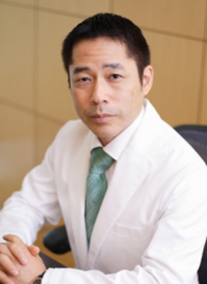 長谷川嘉哉理事長の写真